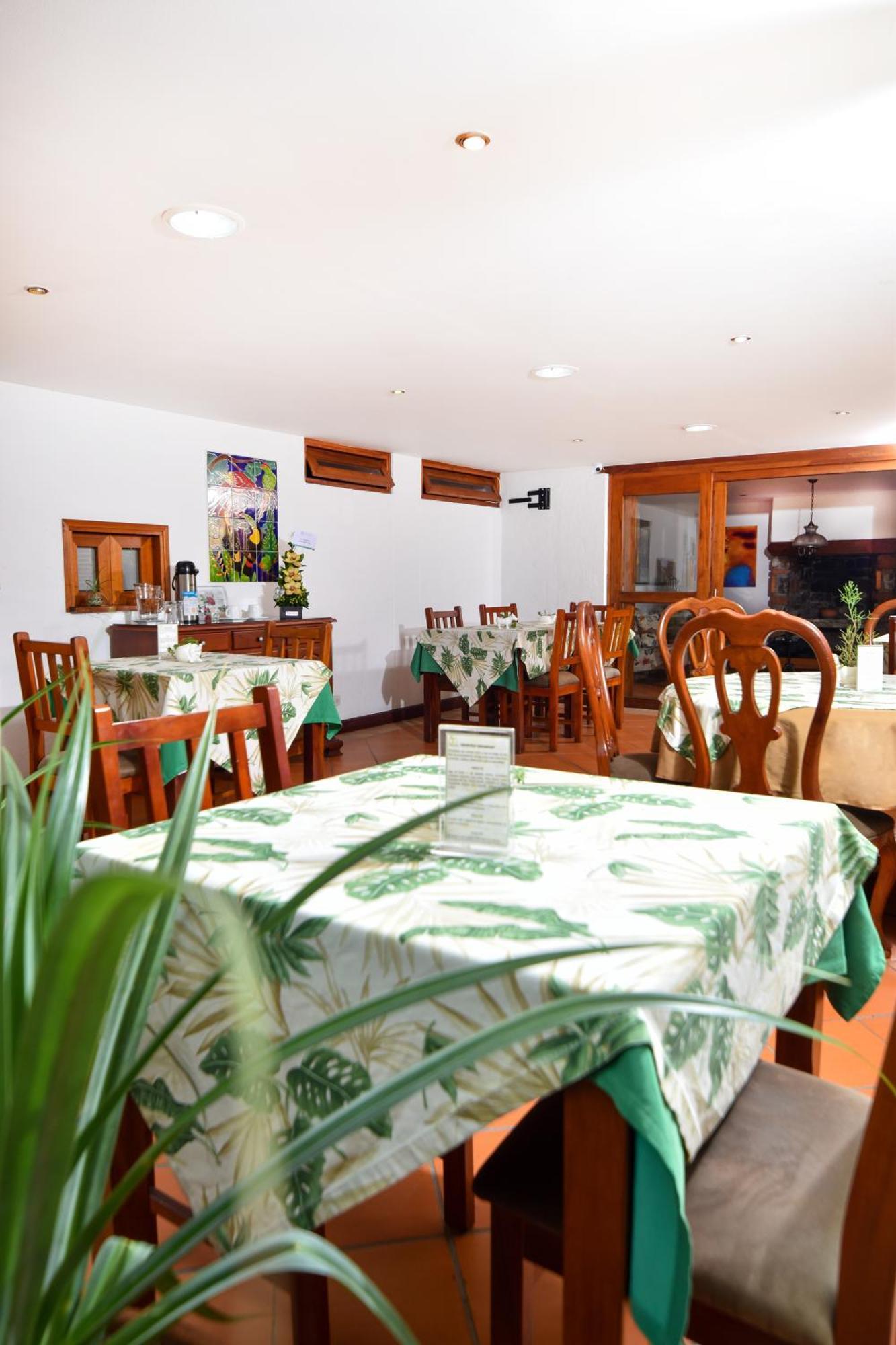 La Campana Hotel Boutique 메딜린 외부 사진