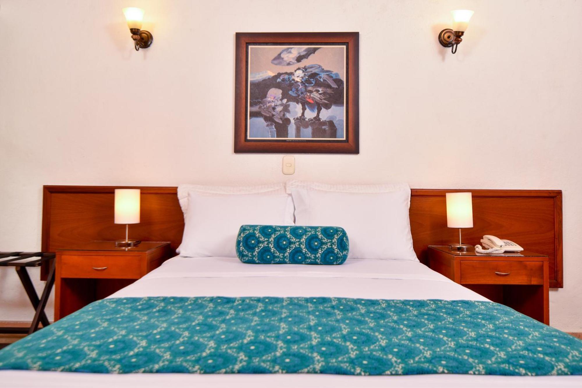La Campana Hotel Boutique 메딜린 외부 사진