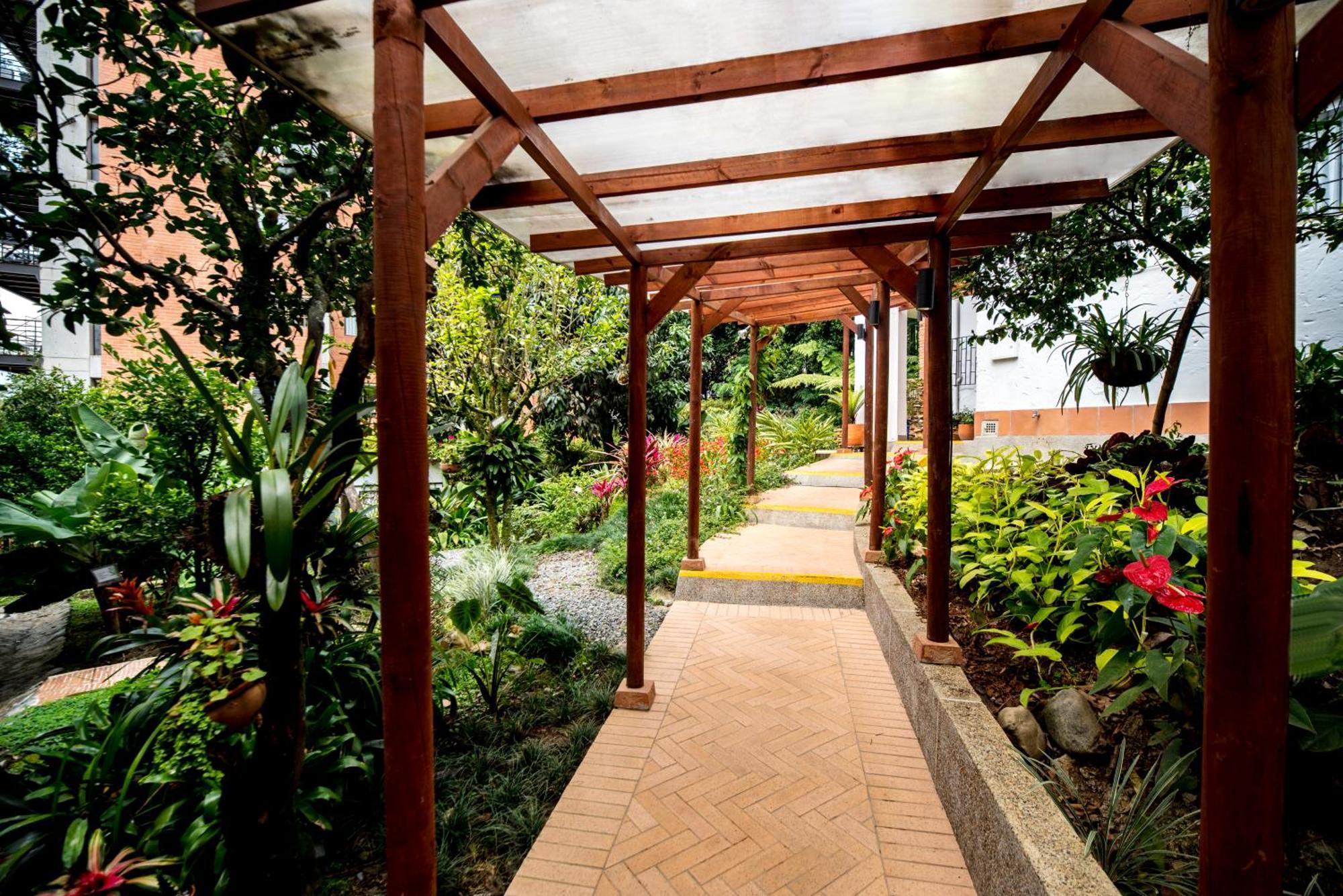 La Campana Hotel Boutique 메딜린 외부 사진